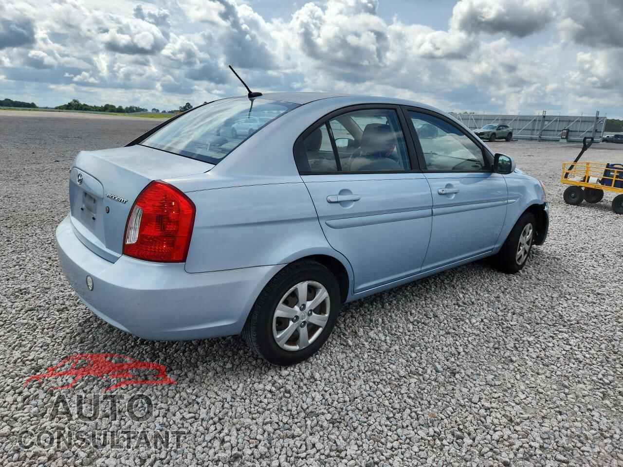 HYUNDAI ACCENT 2011 - KMHCN4ACXBU615581