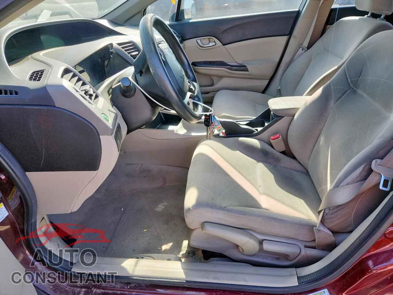 HONDA CIVIC 2012 - 2HGFB2F51CH596448