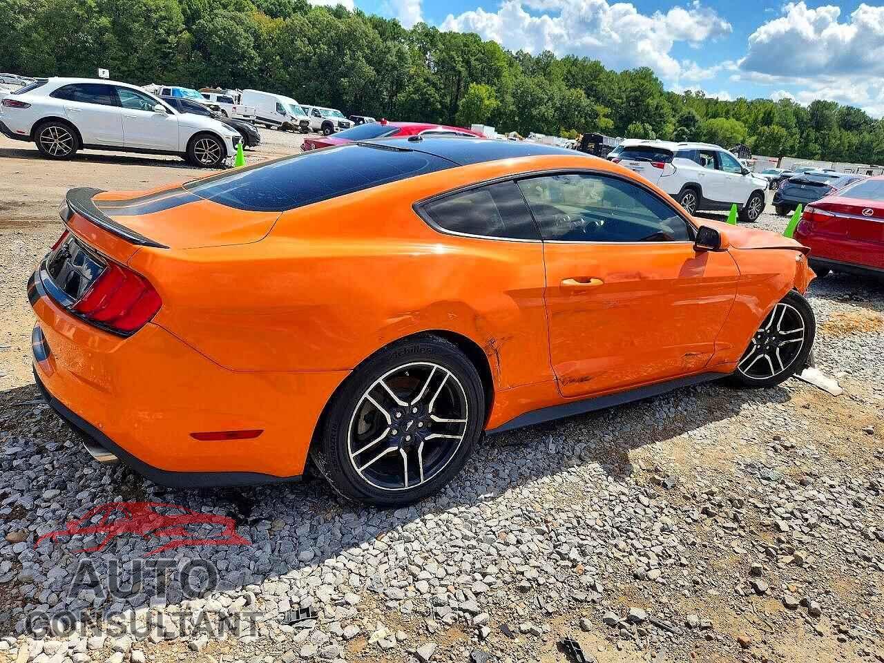 FORD MUSTANG 2020 - 1FA6P8TH1L5124040