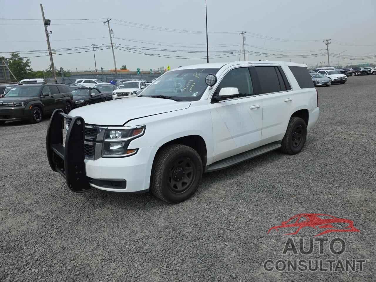 CHEVROLET TAHOE 2017 - 1GNSKDEC6HR316837