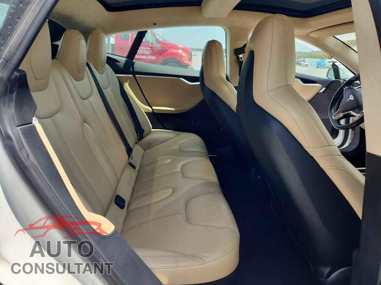 TESLA MODEL S 2016 - 5YJSA1E19GF159236
