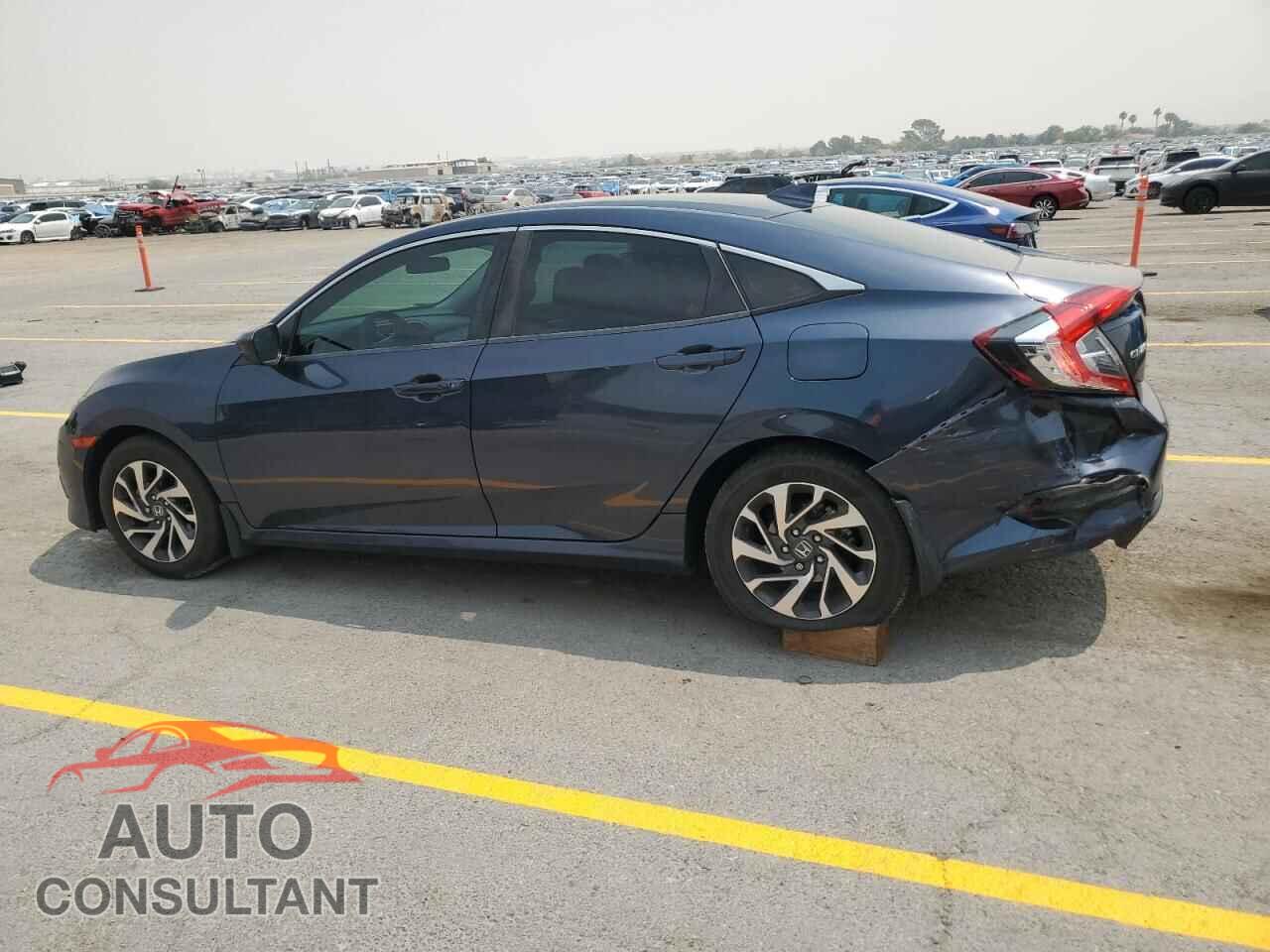 HONDA CIVIC 2017 - 19XFC2F70HE056217