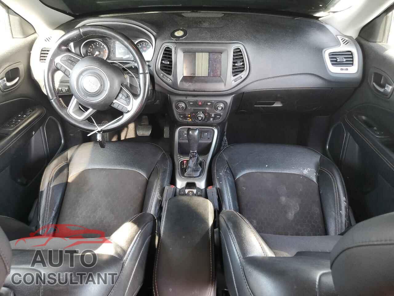 JEEP COMPASS 2020 - 3C4NJCBB7LT169619