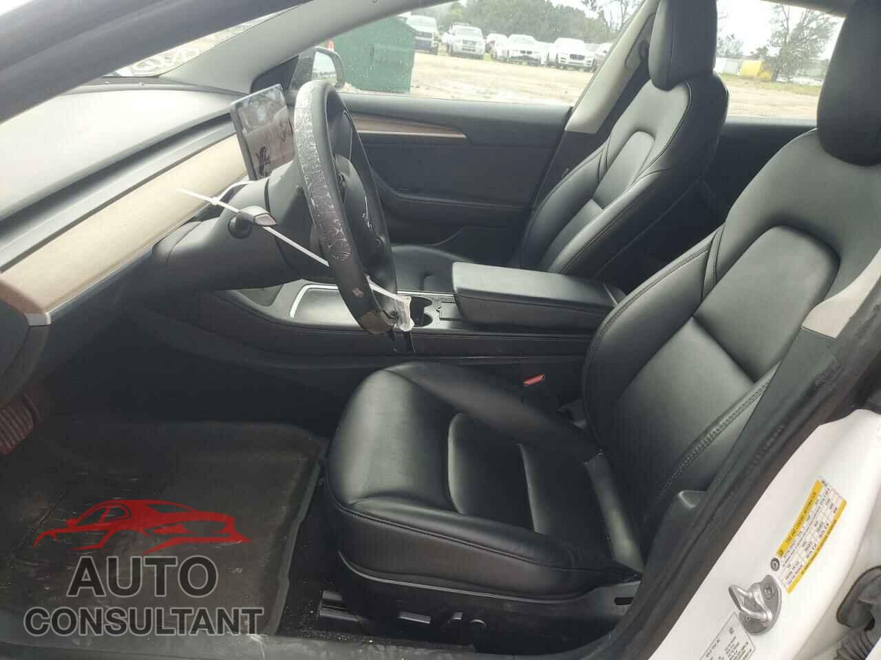 TESLA MODEL 3 2021 - 5YJ3E1EA2MF086344