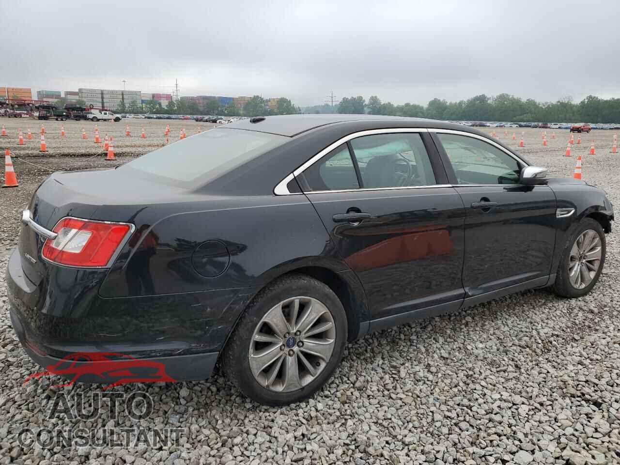 FORD TAURUS 2011 - 1FAHP2FW4BG151302