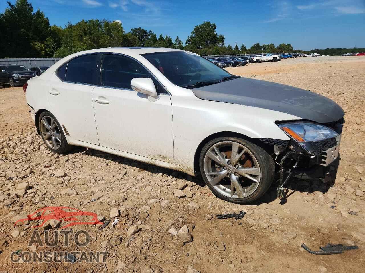 LEXUS IS 2010 - JTHBF5C26A5109664