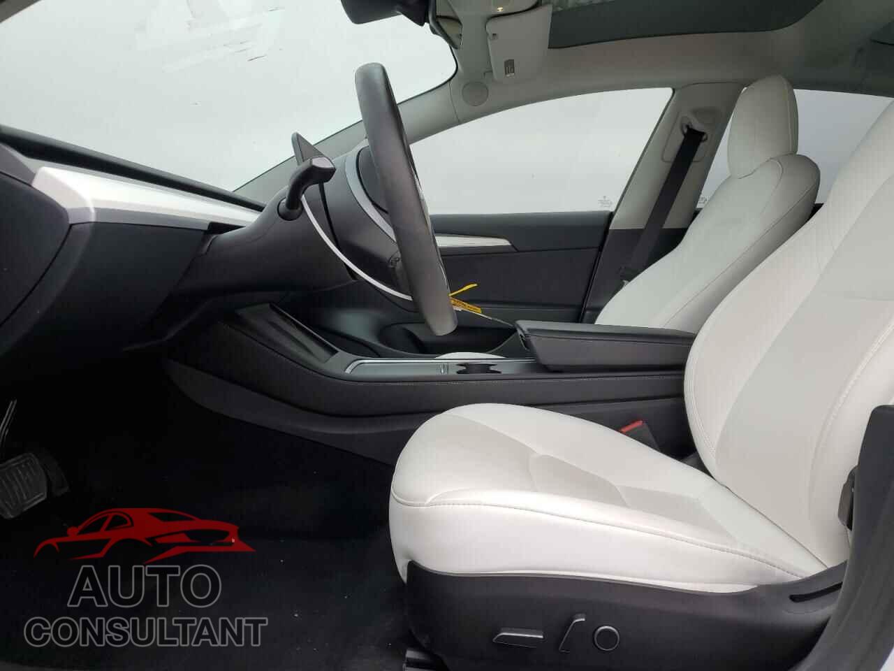 TESLA MODEL 3 2022 - 5YJ3E1EA5NF375199