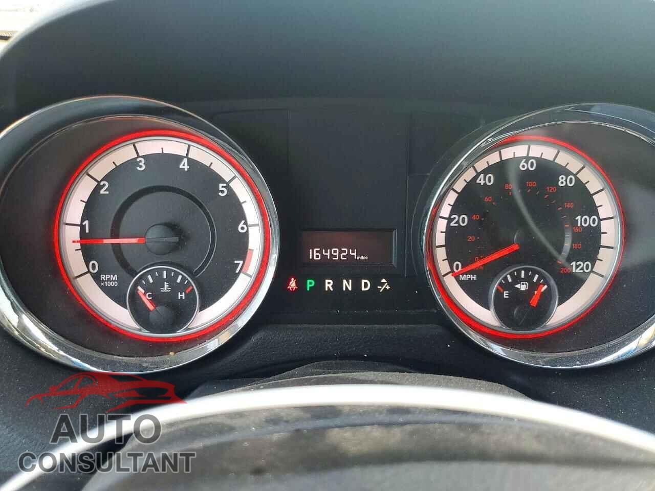 DODGE CARAVAN 2013 - 2C4RDGBG9DR754279