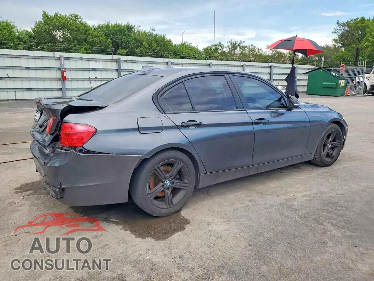BMW 3 SERIES 2013 - WBA3A5C53DF601465