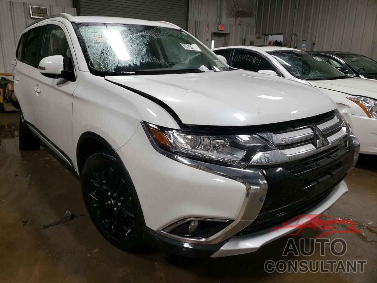 MITSUBISHI OUTLANDER 2018 - JA4AZ3A31JZ014579