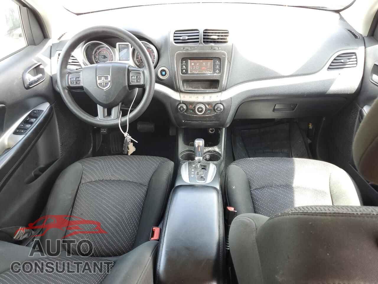 DODGE JOURNEY 2012 - 3C4PDCBG4CT135004