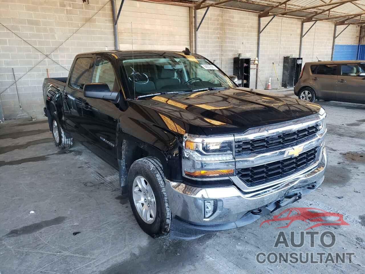 CHEVROLET SILVERADO 2017 - 3GCUKREC8HG517931