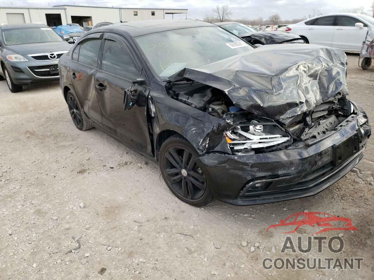 VOLKSWAGEN JETTA 2018 - 3VWD17AJ4JM247788