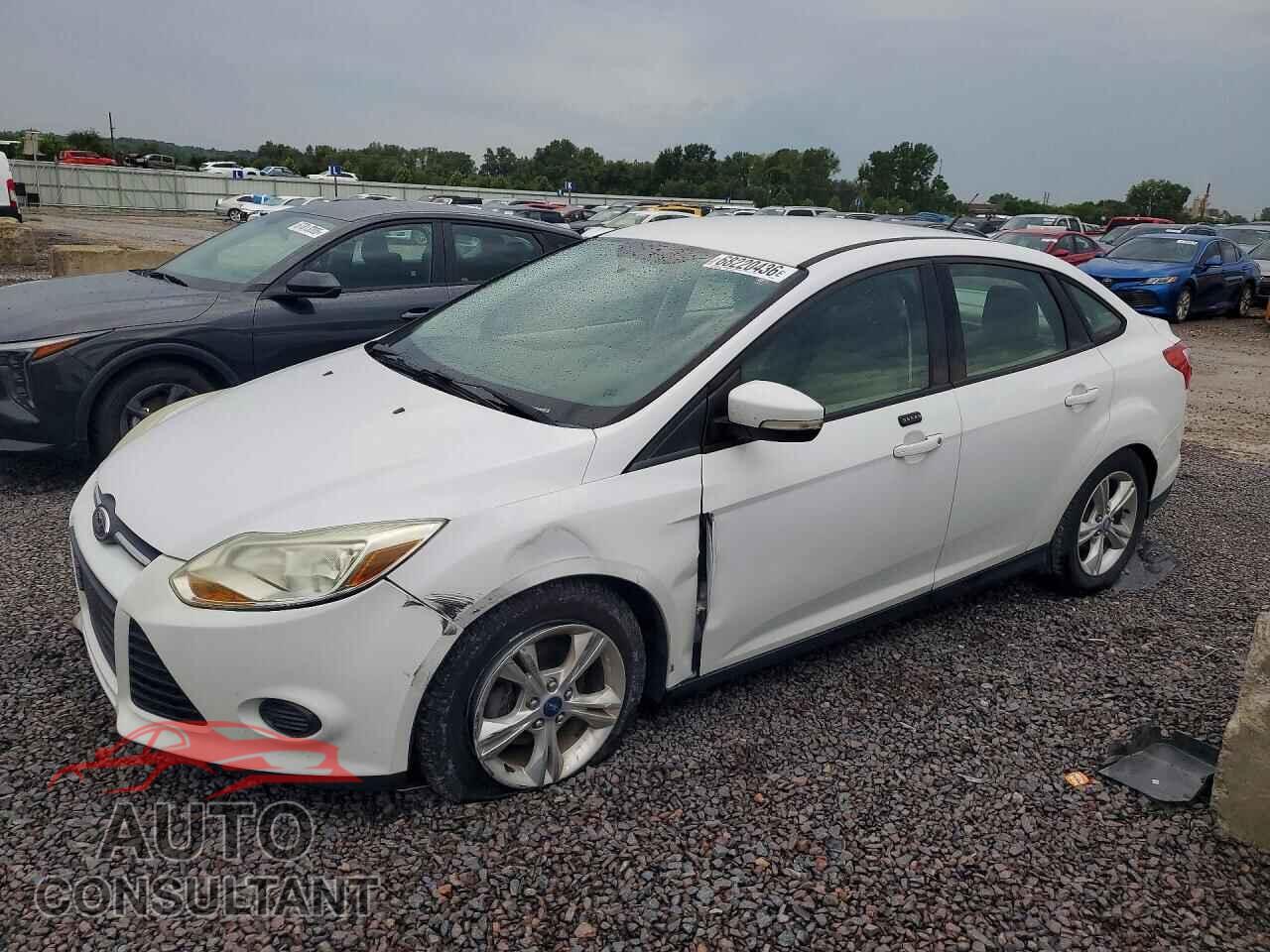 FORD FOCUS 2014 - 1FADP3F21EL131022