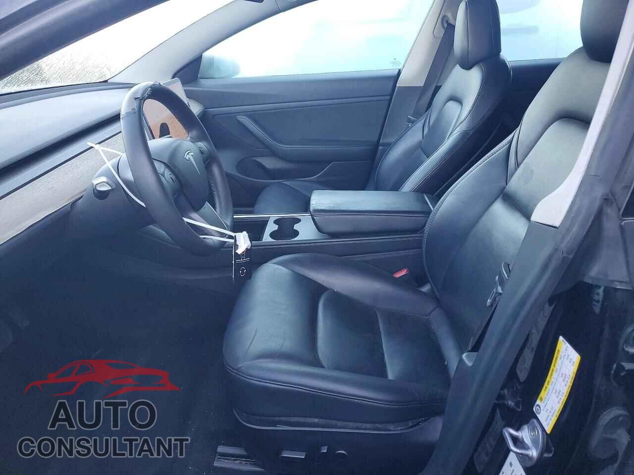 TESLA MODEL 3 2021 - 5YJ3E1EA4MF920792