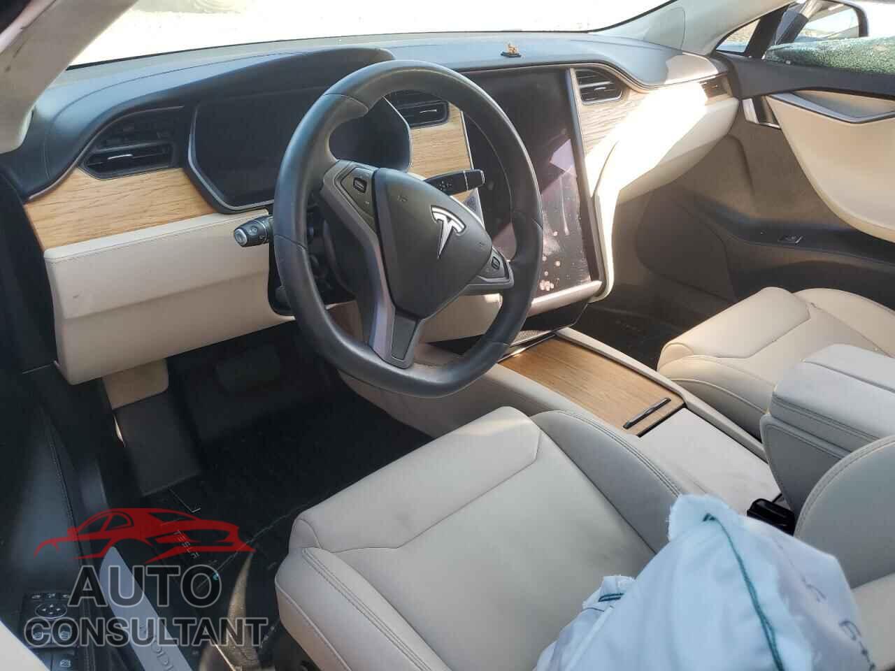 TESLA MODEL S 2018 - 5YJSA1E24JF272673