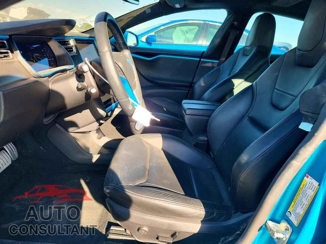 TESLA MODEL S 2015 - 5YJSA1E42FF102093