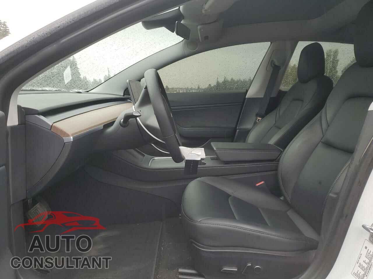 TESLA MODEL 3 2021 - 5YJ3E1EB2MF939771