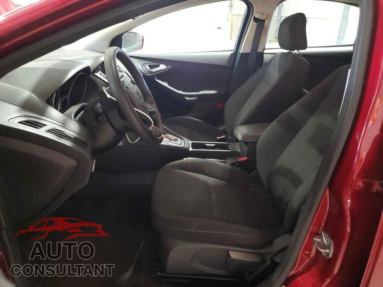 FORD FOCUS 2015 - 1FADP3K26FL336245