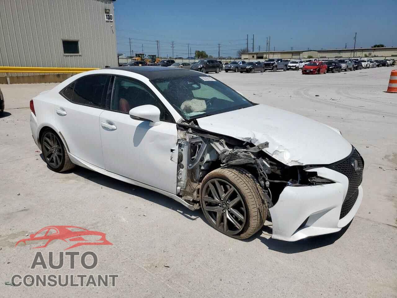 LEXUS IS 2014 - JTHBE1D29E5013043