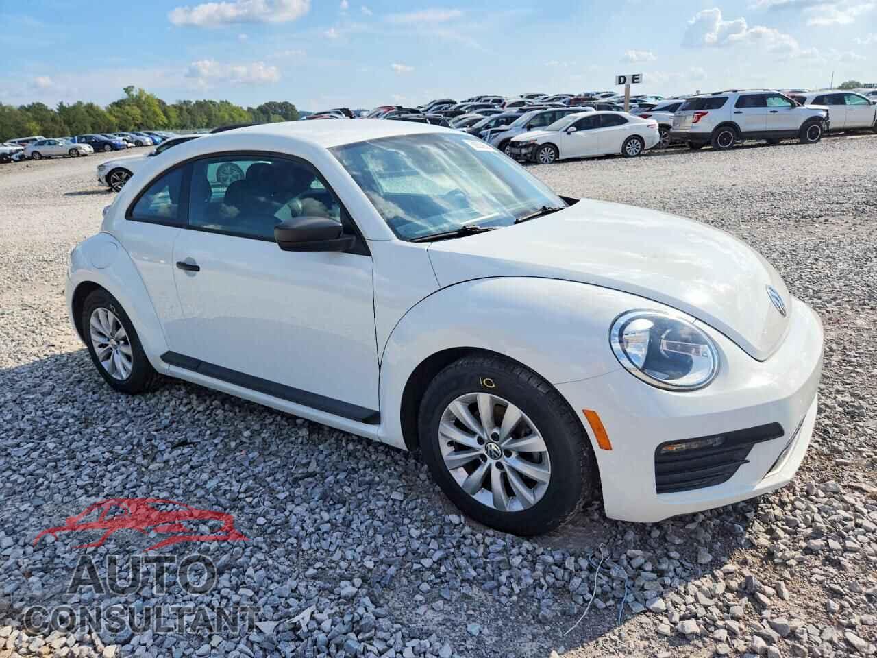 VOLKSWAGEN BEETLE 2017 - 3VWF17AT2HM617544