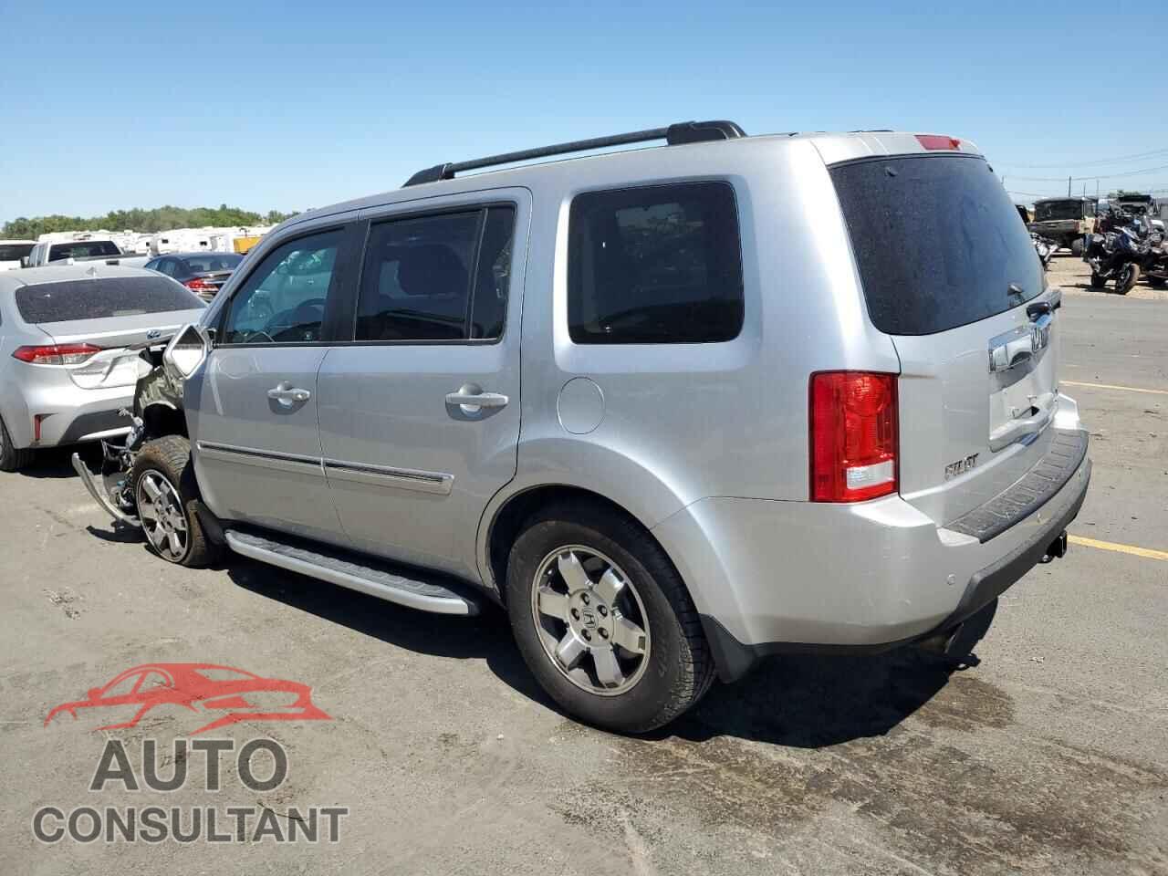 HONDA PILOT 2011 - 5FNYF4H92BB068655
