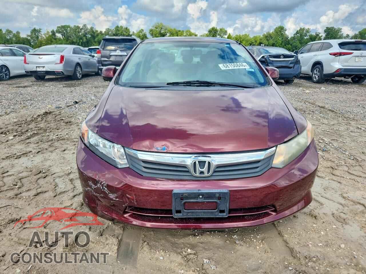 HONDA CIVIC 2012 - 2HGFB2F50CH606869