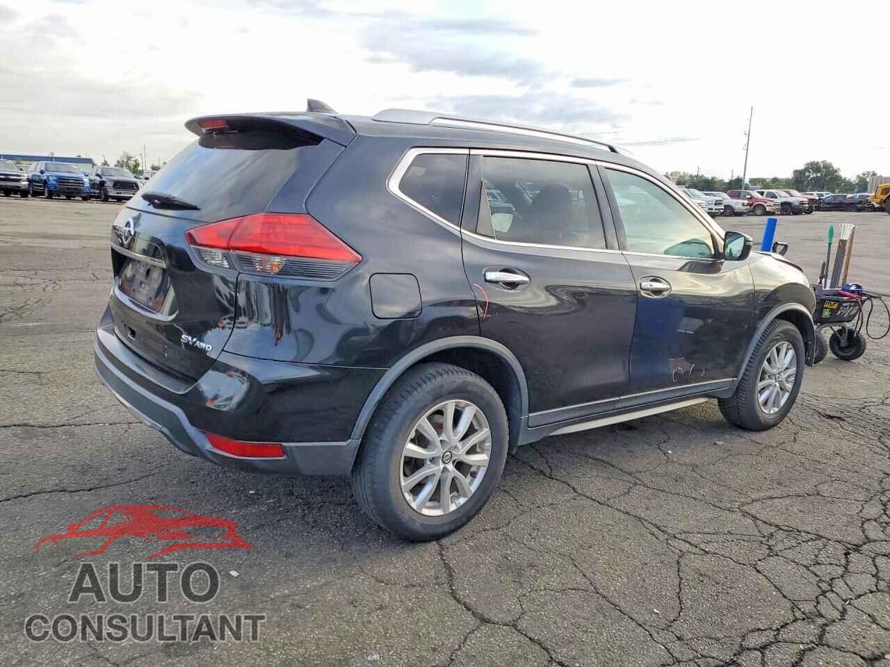 NISSAN ROGUE 2017 - KNMAT2MV8HP554807