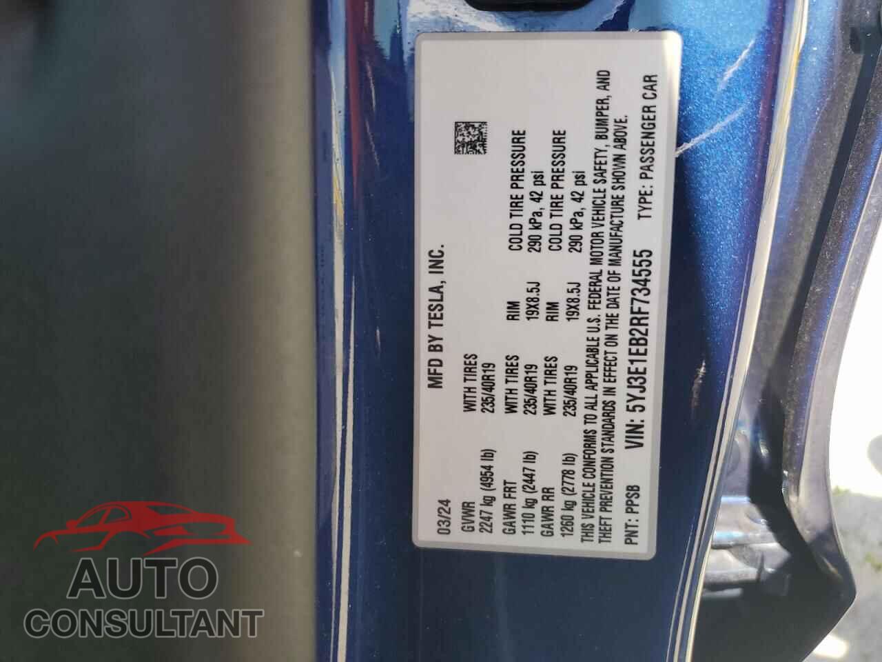 TESLA MODEL 3 2024 - 5YJ3E1EB2RF734555
