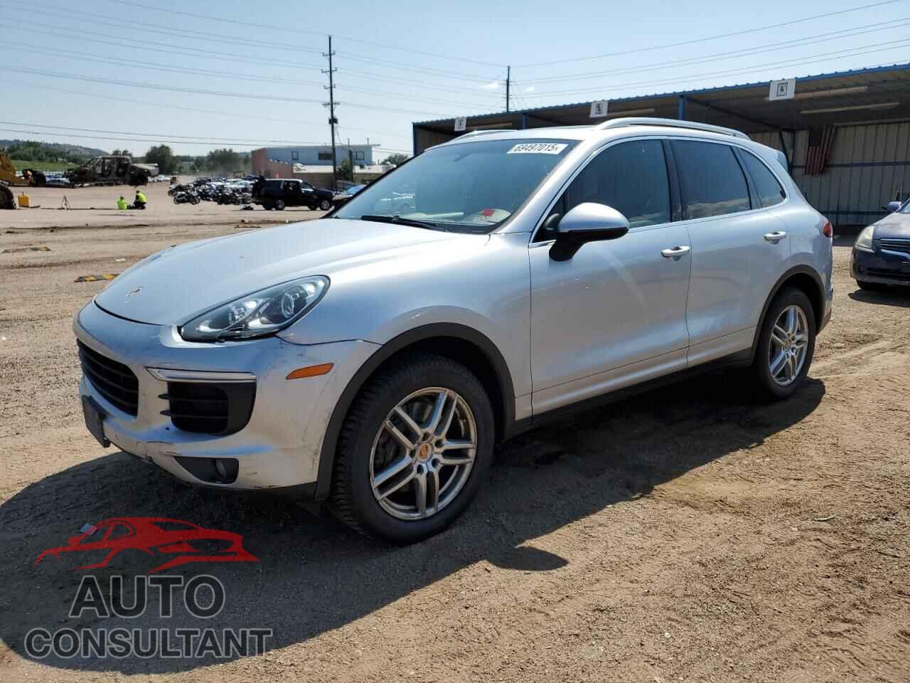 PORSCHE CAYENNE 2016 - WP1AA2A23GLA04886