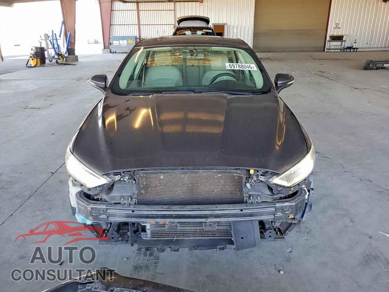 FORD FUSION 2017 - 3FA6P0PU5HR258143