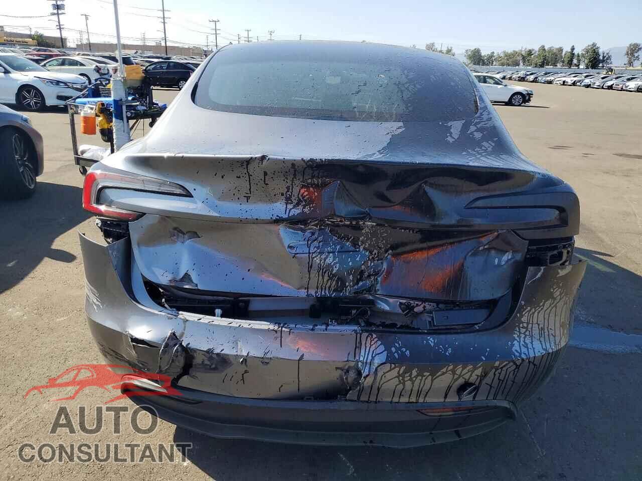 TESLA MODEL 3 2026 - 5YJ3E1EA2TF141826