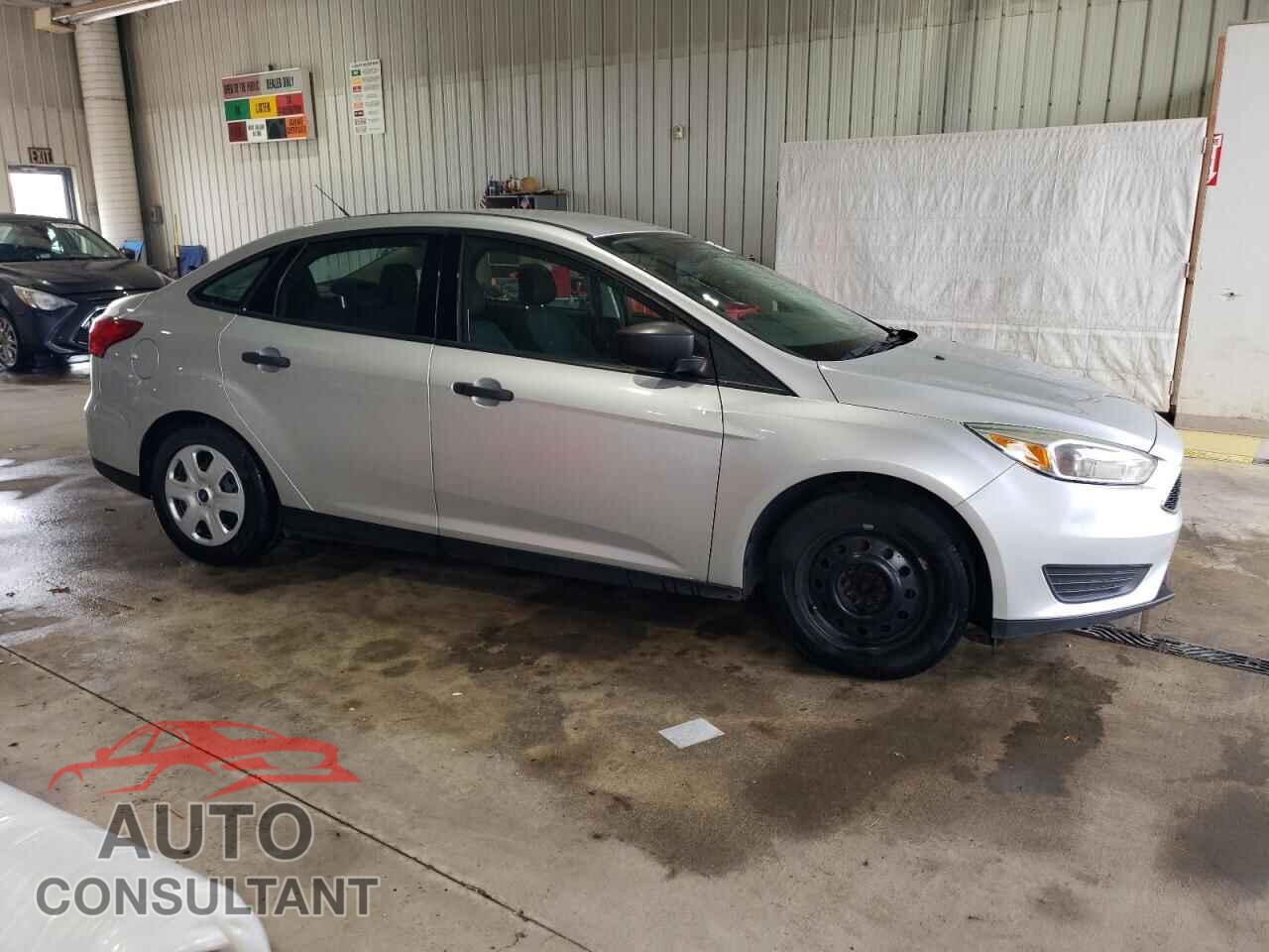 FORD FOCUS 2017 - 1FADP3E27HL243233