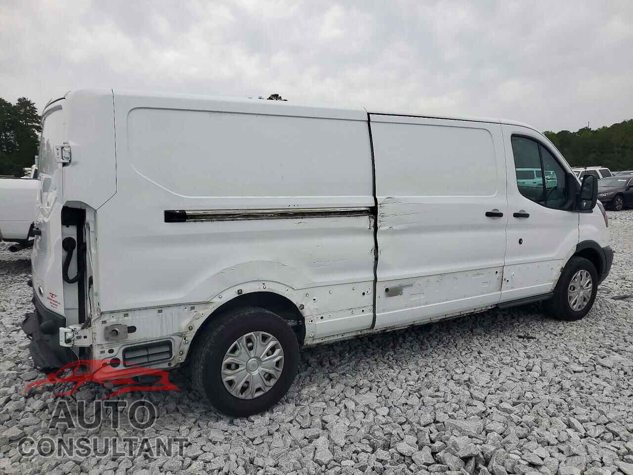 FORD TRANSIT 2017 - 1FTYR2YM6HKA64958