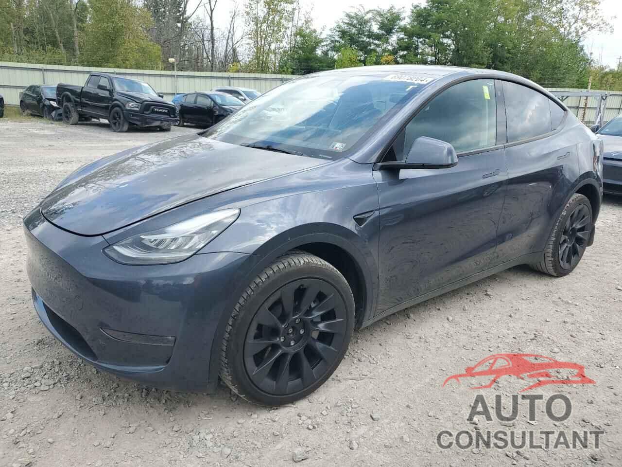 TESLA MODEL Y 2023 - 7SAYGDEE8PA051543