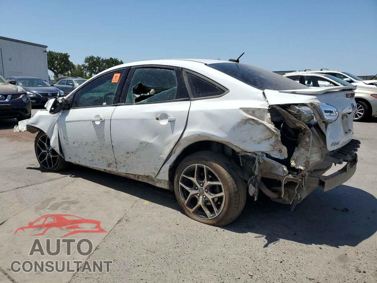 FORD FOCUS 2016 - 1FADP3F24GL282620