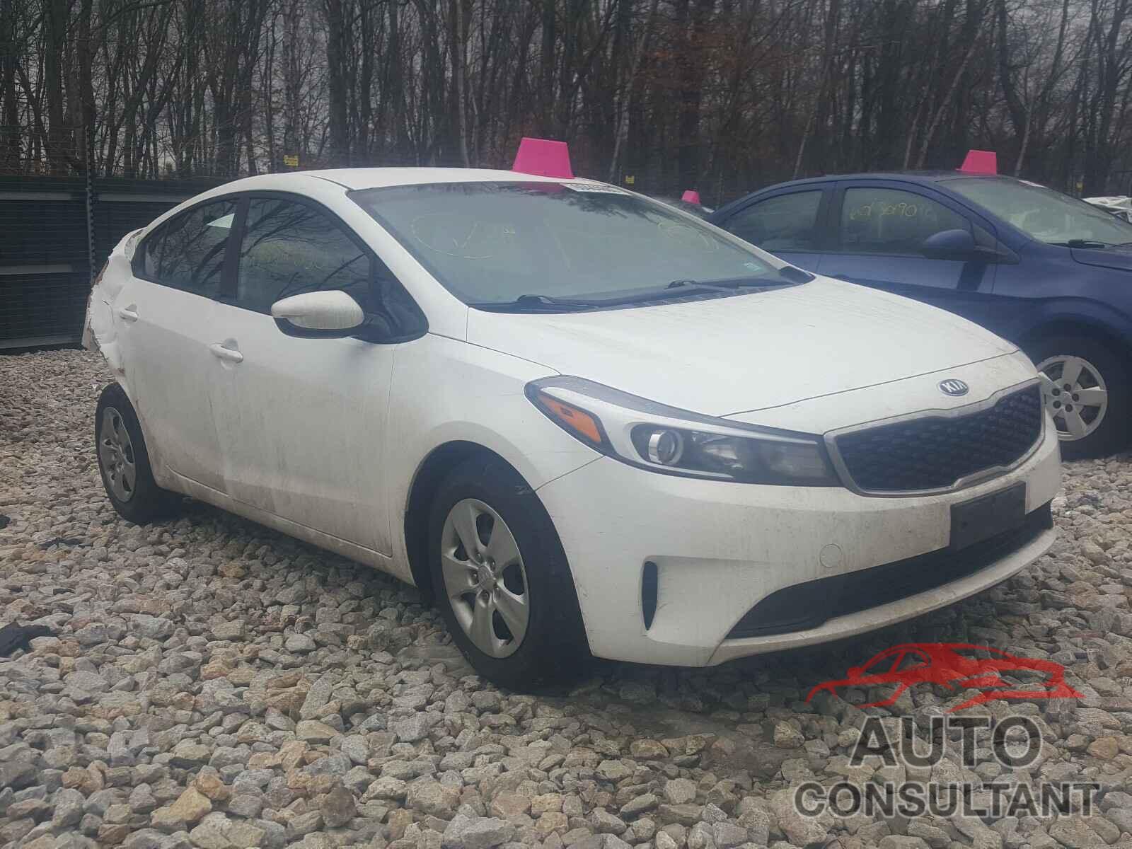 KIA FORTE 2018 - 3KPFL4A73JE262432