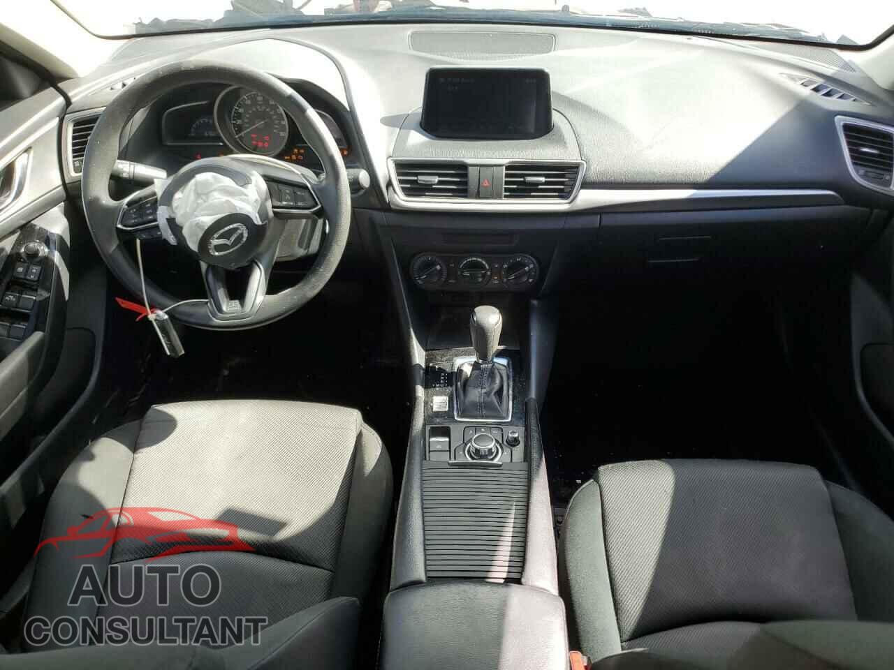 MAZDA 3 2017 - 3MZBN1K70HM103600
