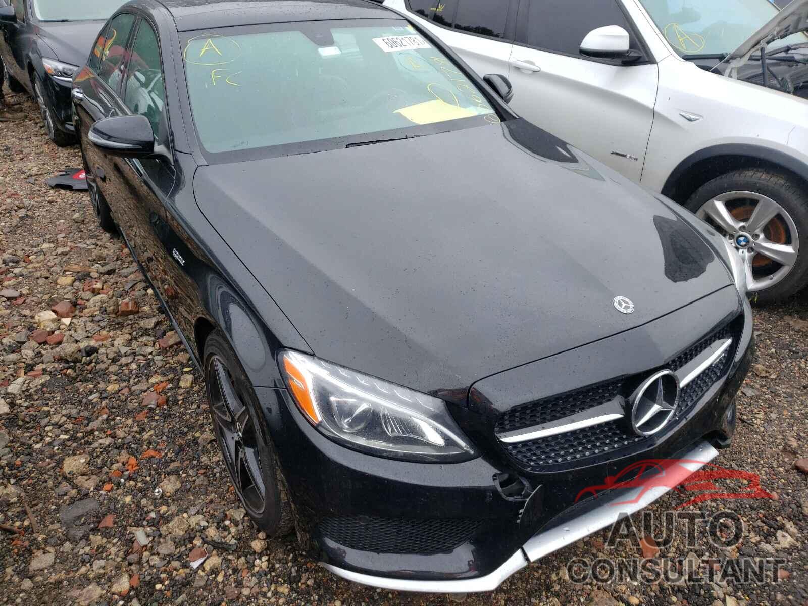 MERCEDES-BENZ C-CLASS 2018 - 55SWF6EB4JU246315