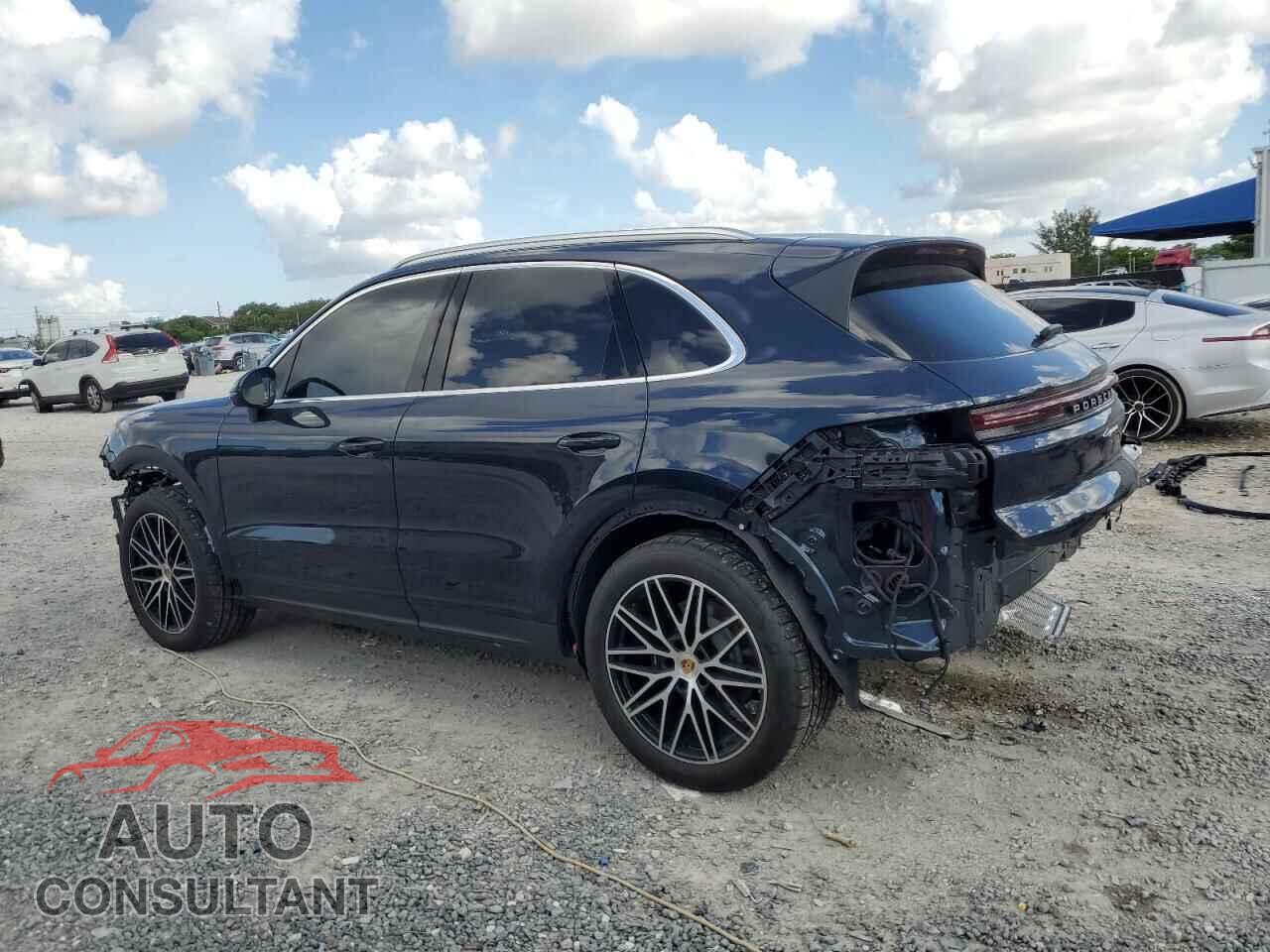 PORSCHE CAYENNE 2024 - WP1AA2AYXRDA13795