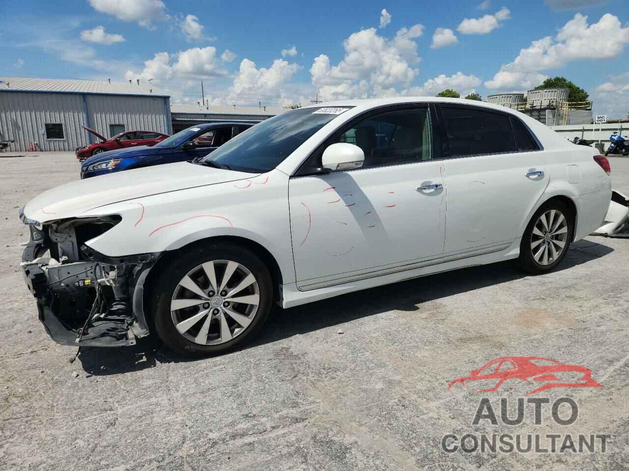 TOYOTA AVALON 2011 - 4T1BK3DBXBU376423