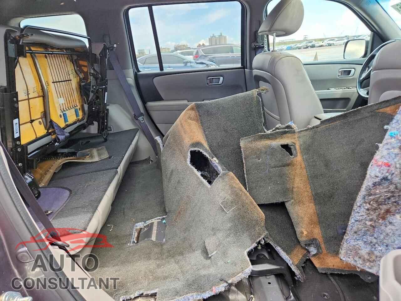 HONDA PILOT 2013 - 5FNYF3H53DB023864