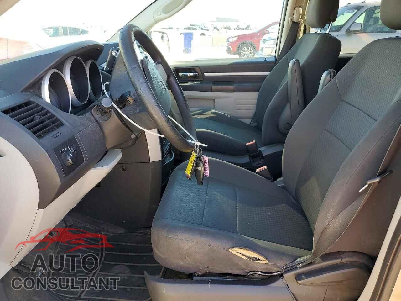 DODGE CARAVAN 2010 - 2D4RN4DE8AR327018
