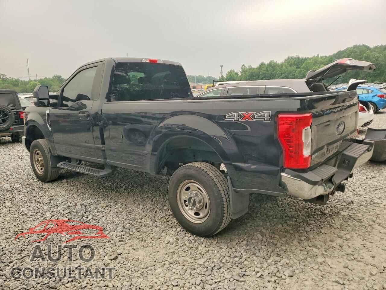 FORD F250 2017 - 1FTBF2B63HEE77007
