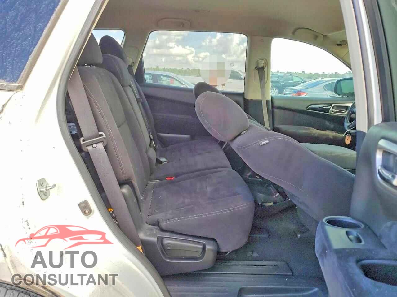 NISSAN PATHFINDER 2013 - 5N1AR2MN1DC633649