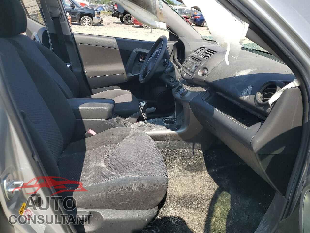TOYOTA RAV4 2012 - JTMRF4DV9C5055427