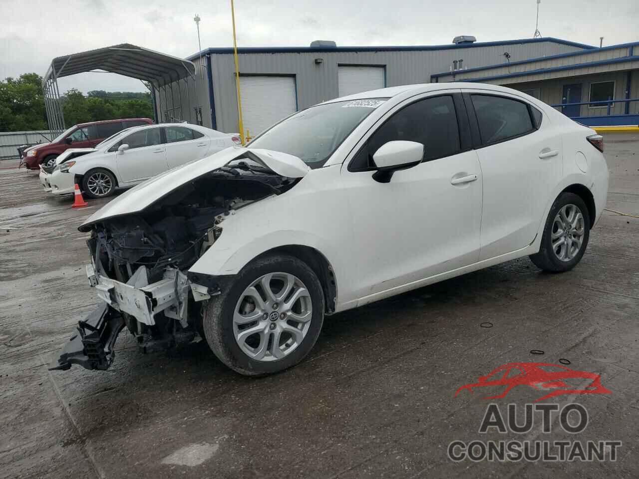 TOYOTA SCION 2016 - 3MYDLBZV0GY125648