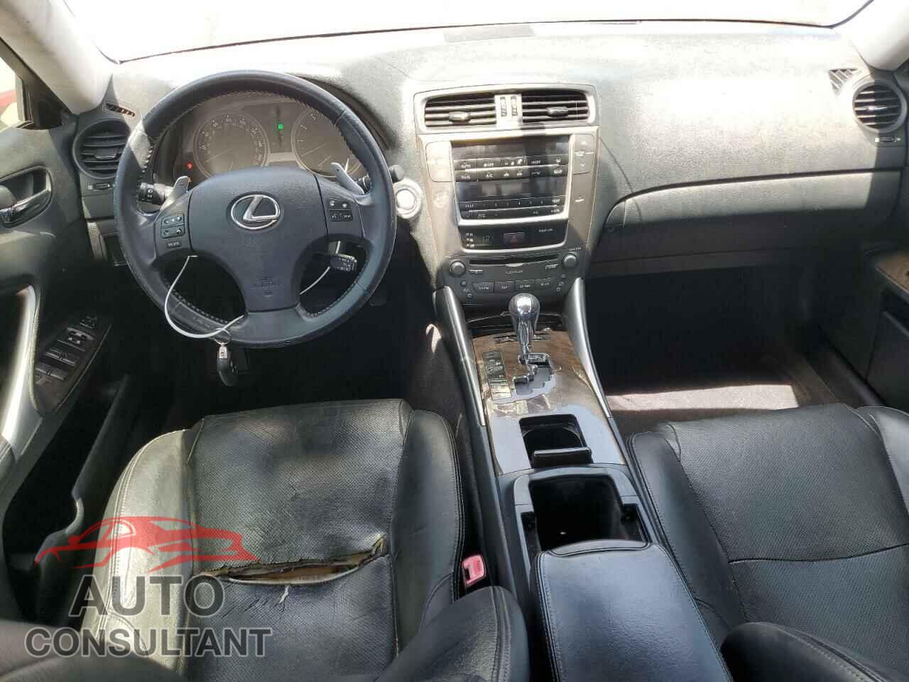 LEXUS IS 2010 - JTHBF5C21A5124105