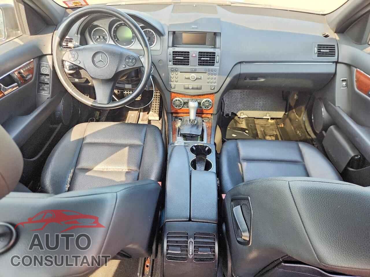 MERCEDES-BENZ C-CLASS 2011 - WDDGF8BB6BR177361