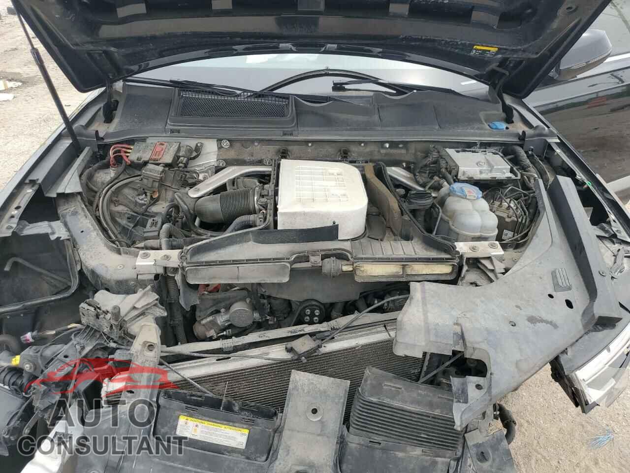 AUDI Q7 2017 - WA1AAAF78HD004677